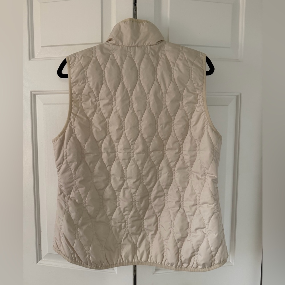 Old Navy Beige Quilted Vest - Picture 2 of 3
